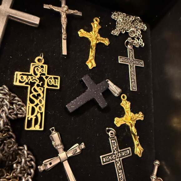 Assorted Cross Pendants & Necklaces - Religious Jewelry Collection - Picture 7 of 9